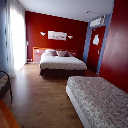 Hotel La Sterne 2*